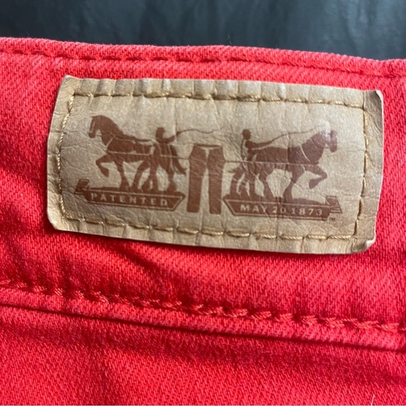 Levi's Red 18 Jean Shorts for Women Summer Vacation - Picture 7 of 9